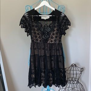 “romance” black lace dress